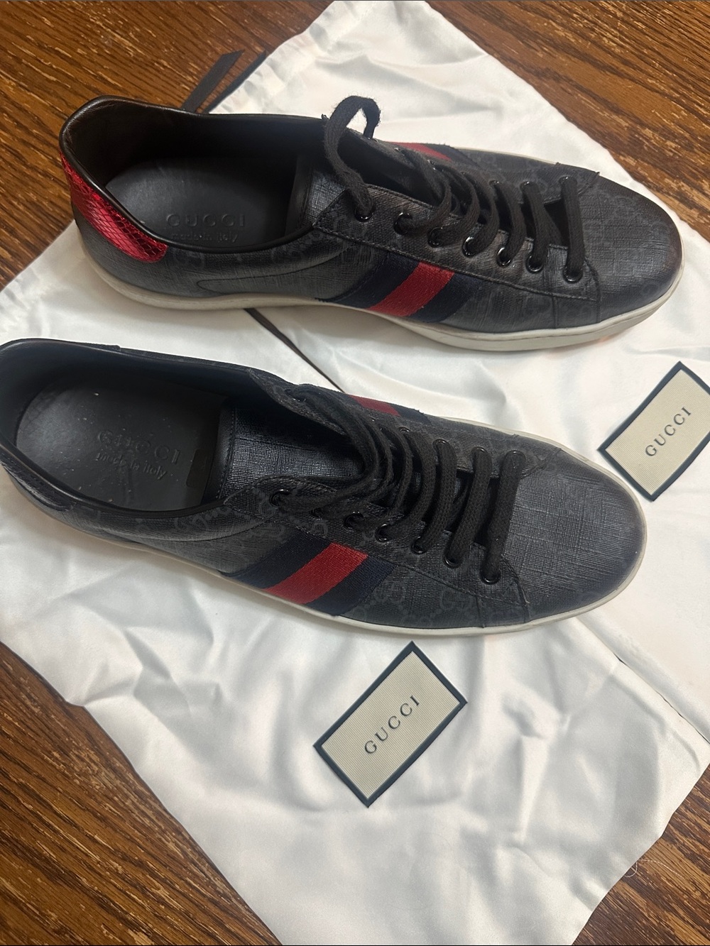 Gucci Ace GG Supreme Black Low-Top Sneakers with Red & Blue Web Stripe